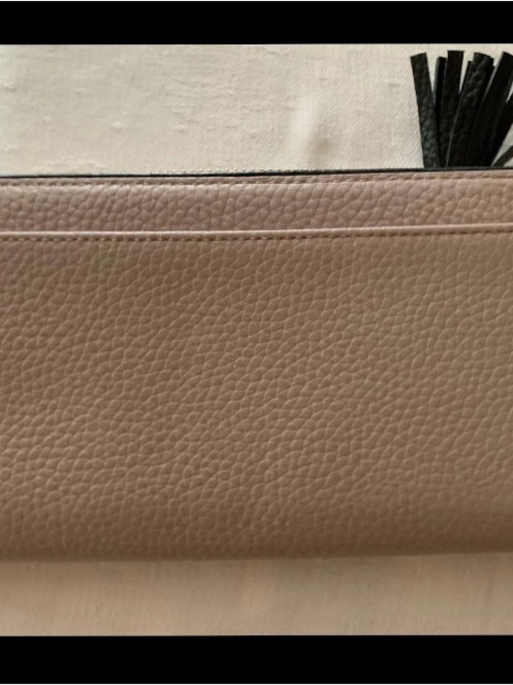 kate spade Pebbled Leather Wallet in Taupe Gold Hardware black tassel - Picture 3 of 12